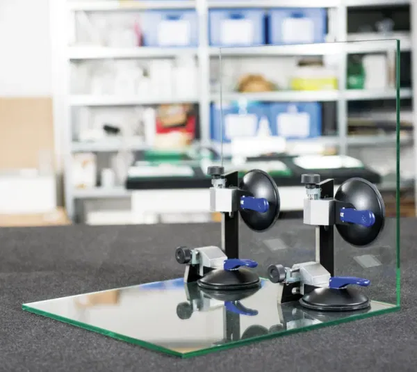 Verifix® right-angled suction cup, arm length 200 mm – arm width 127 mm.