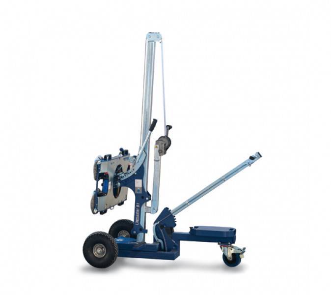 Liftmaster hoist with manual lifting system.