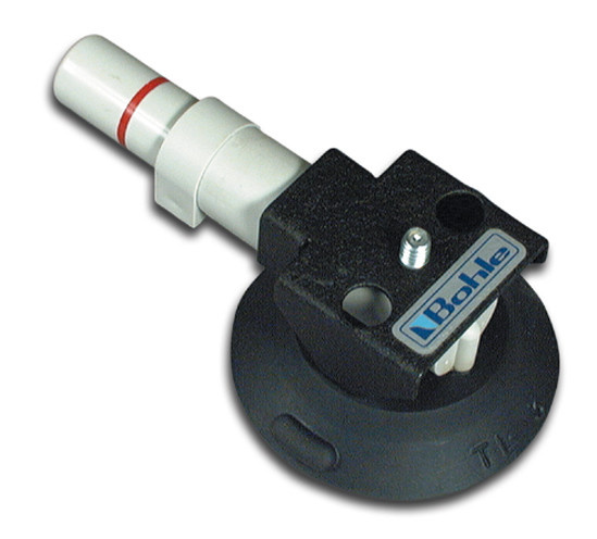Suction holder with hand pump